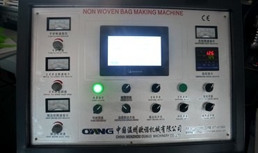 Kontrol PLC Non Woven Box Membuat Mesin Untuk Menangani Tas Reusable