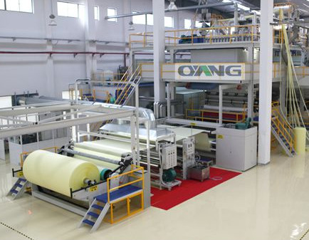 Single Beam PP Non Woven Fabric Making Machine / Production Line berdaya tinggi